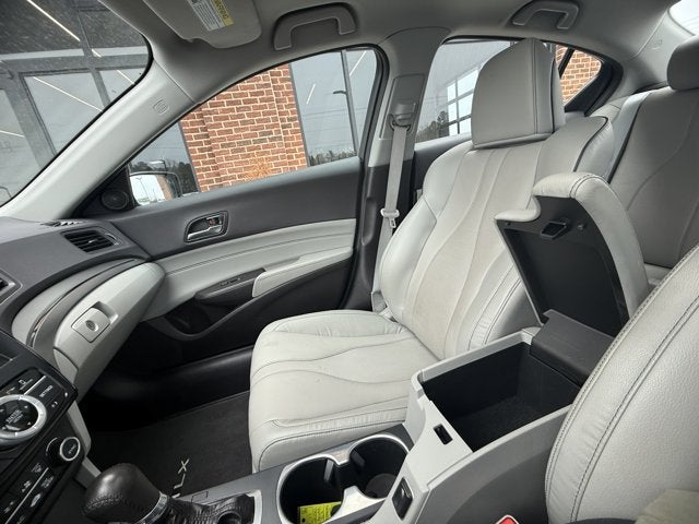 2020 Acura ILX w/Premium Pkg