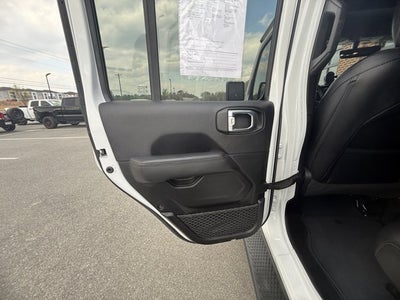 2023 Jeep Wrangler Sahara Altitude