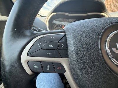 2016 Jeep Cherokee Altitude