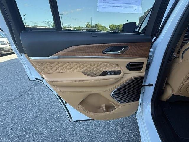 2024 Jeep Grand Cherokee Summit Reserve