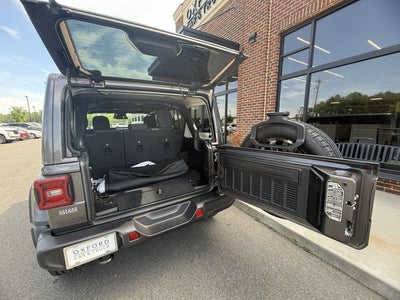 2025 Jeep Wrangler 4xe Sahara