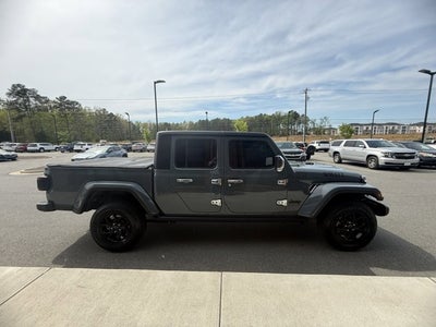 2024 Jeep Gladiator Willys