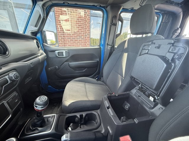 2021 Jeep Gladiator Sport