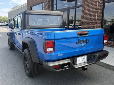 2021 Jeep Gladiator Sport
