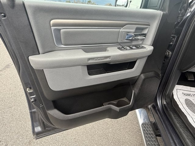 2020 RAM 1500 Classic SLT