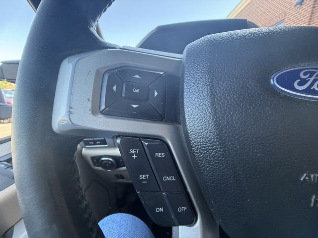 2017 Ford Super Duty F-250 SRW Lariat