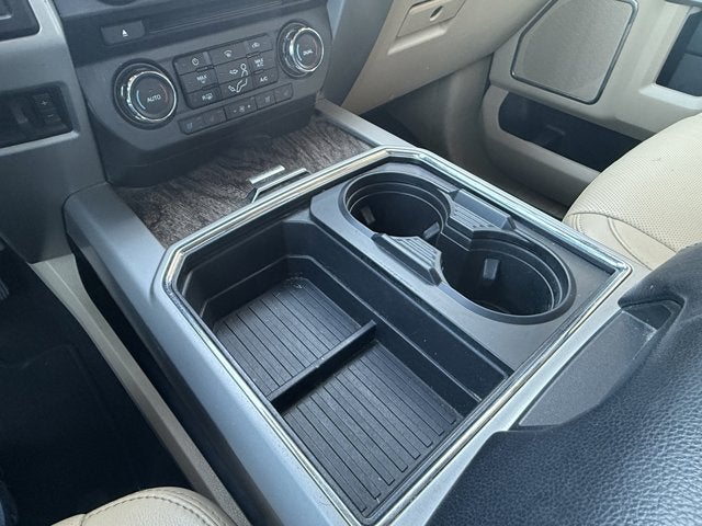 2017 Ford Super Duty F-250 SRW Lariat