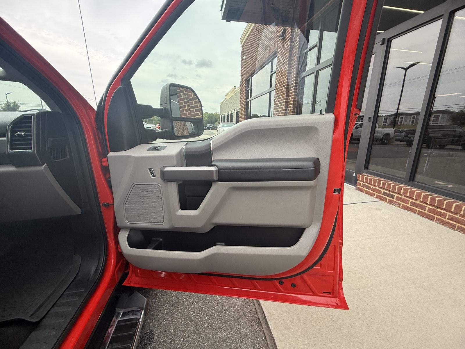 2021 Ford Super Duty F-350 Drw XLT