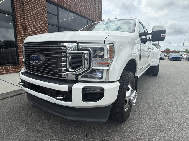 2022 Ford Super Duty F-350 DRW Limited