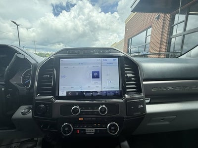 2022 Ford Super Duty F-350 DRW Limited