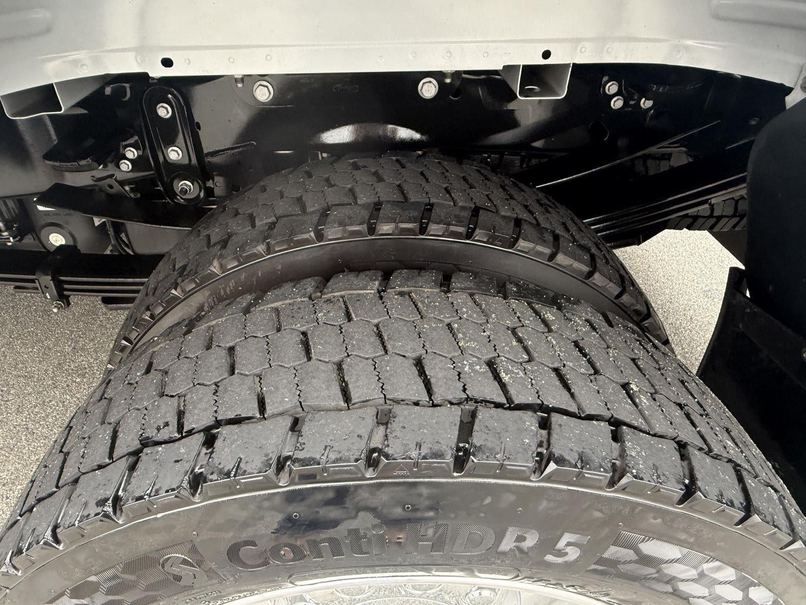 2025 Ford Super Duty F-450 Drw XLT