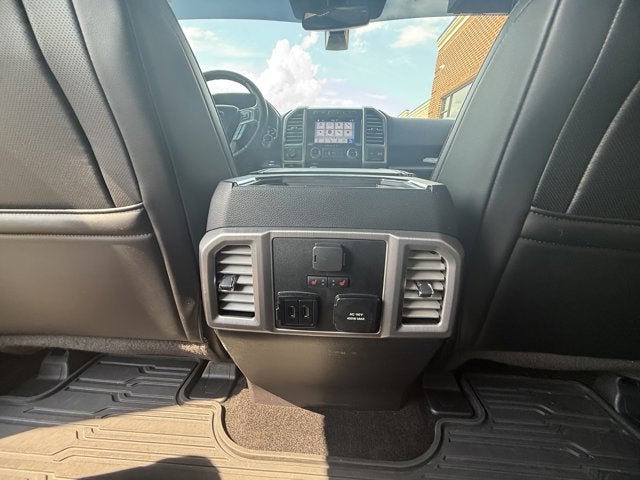 2017 Ford F-150 Platinum