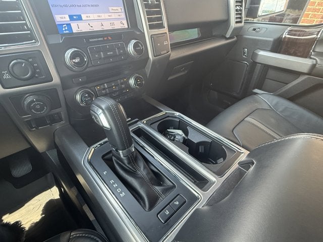 2017 Ford F-150 Platinum