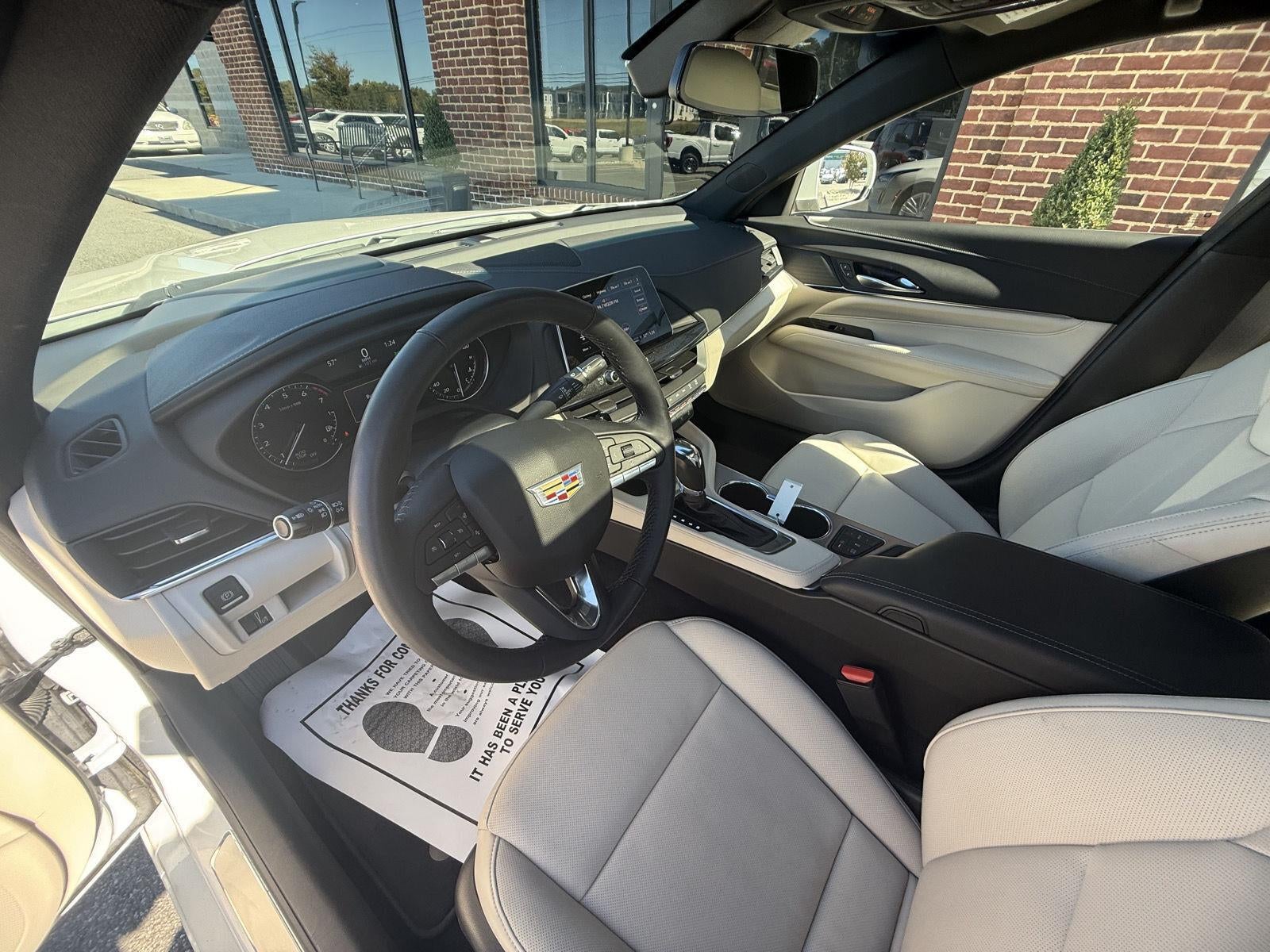 2025 Cadillac CT4 Premium Luxury