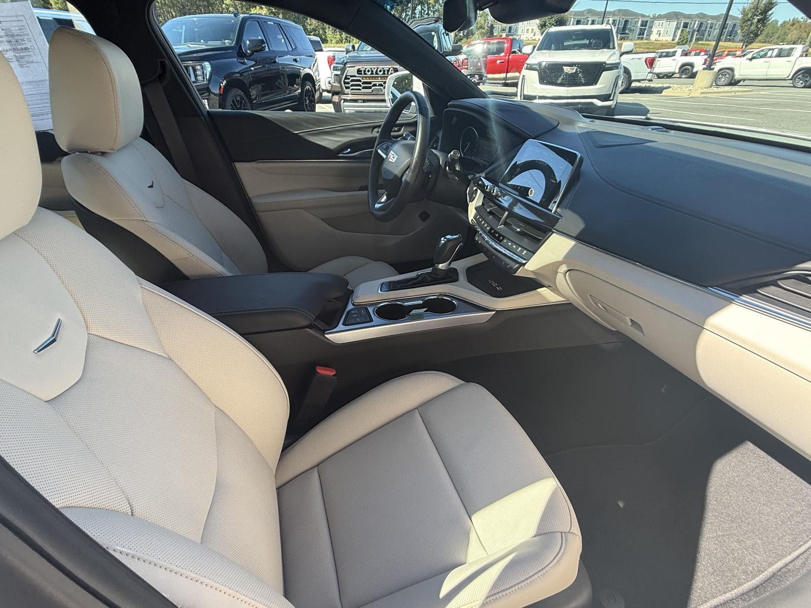 2025 Cadillac CT4 Premium Luxury