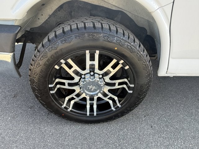 2014 Chevrolet Express Passenger LT