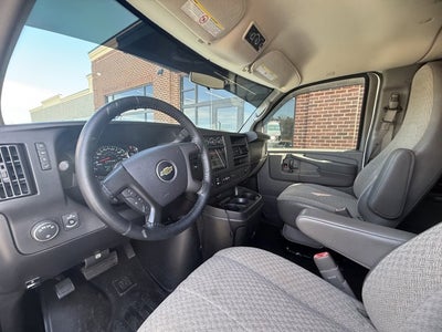 2014 Chevrolet Express Passenger LT
