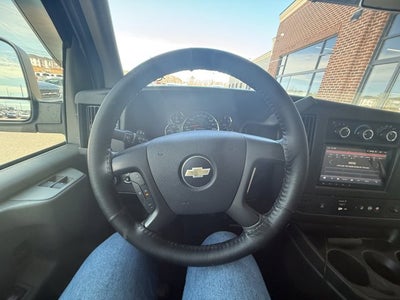 2014 Chevrolet Express Passenger LT