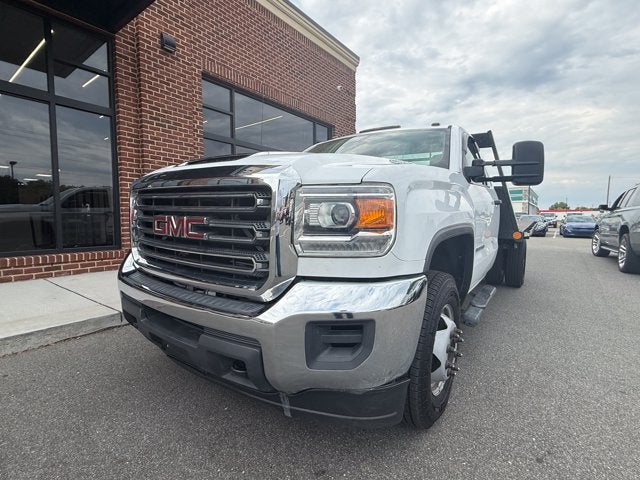 2017 GMC Sierra 3500HD 2WD Reg Cab 162" WB, 83.58" CA