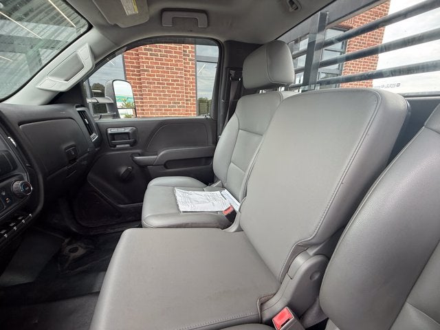 2017 GMC Sierra 3500HD 2WD Reg Cab 162" WB, 83.58" CA