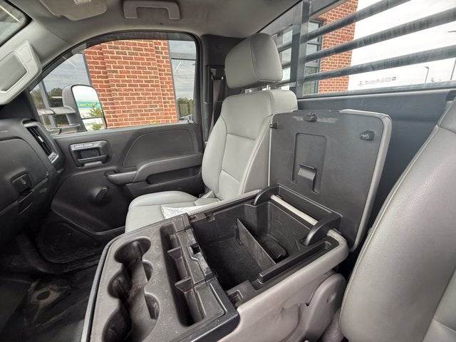 2017 GMC Sierra 3500HD 2WD Reg Cab 162" WB, 83.58" CA