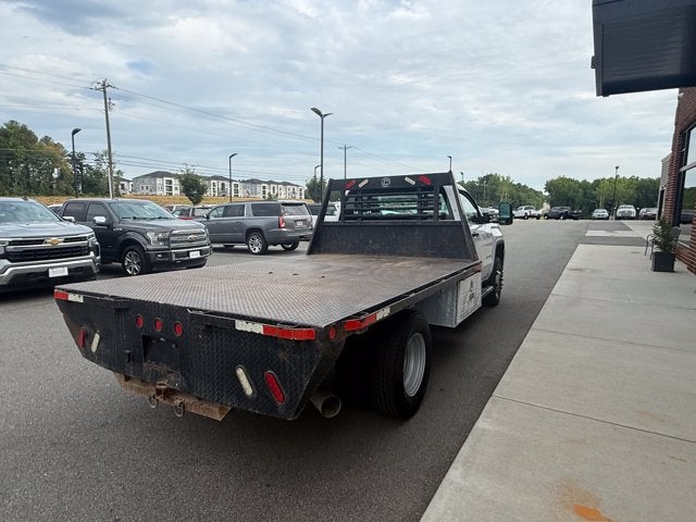 2017 GMC Sierra 3500HD 2WD Reg Cab 162" WB, 83.58" CA