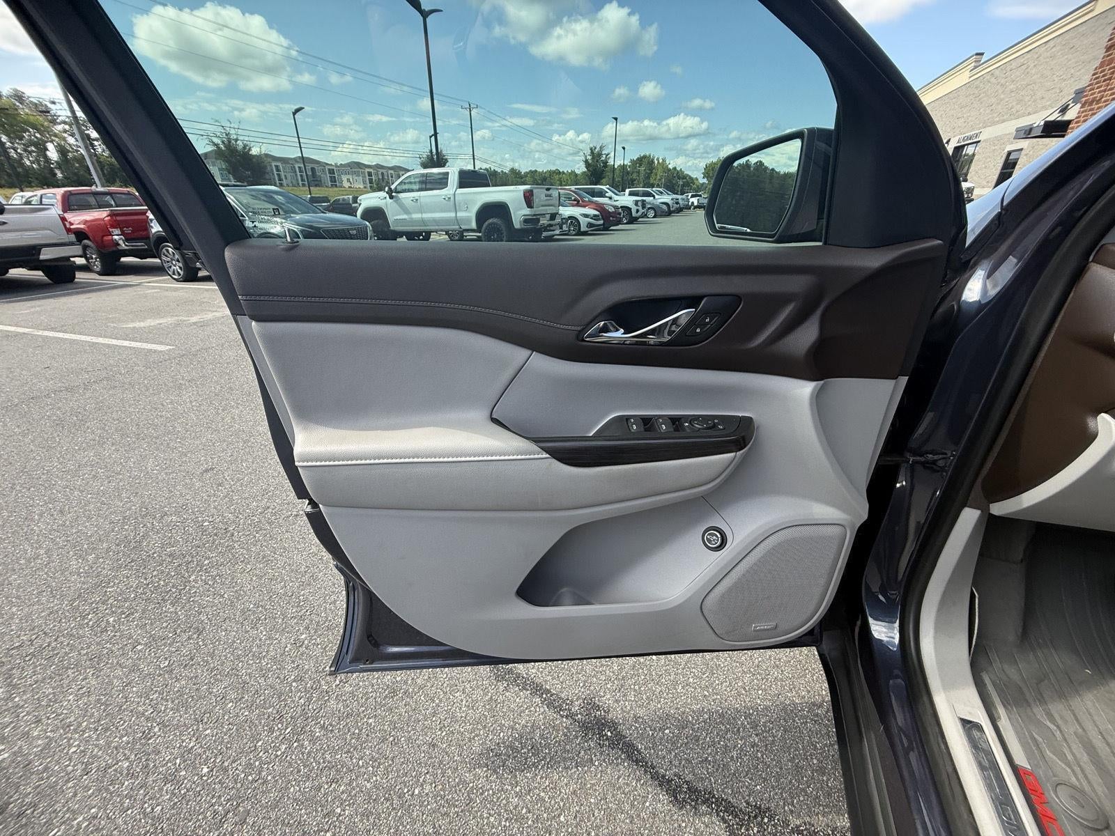 2019 GMC Acadia SLT