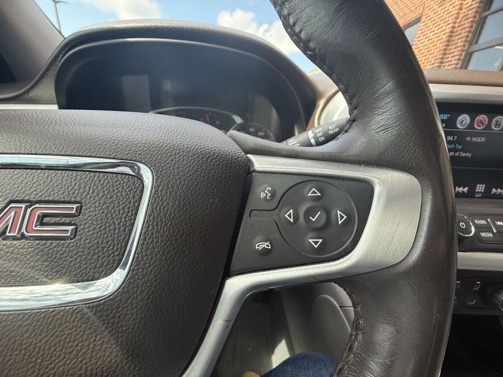 2019 GMC Acadia SLT