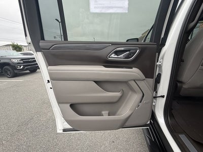 2023 GMC Yukon XL SLT