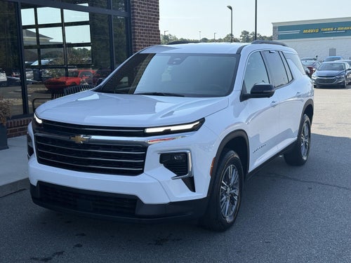 2026 Chevrolet Traverse FWD LT