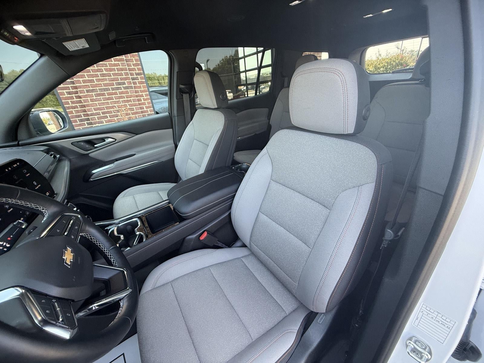 2026 Chevrolet Traverse FWD LT
