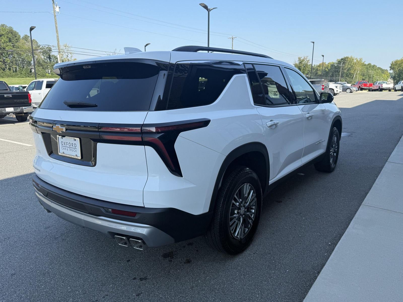 2026 Chevrolet Traverse FWD LT