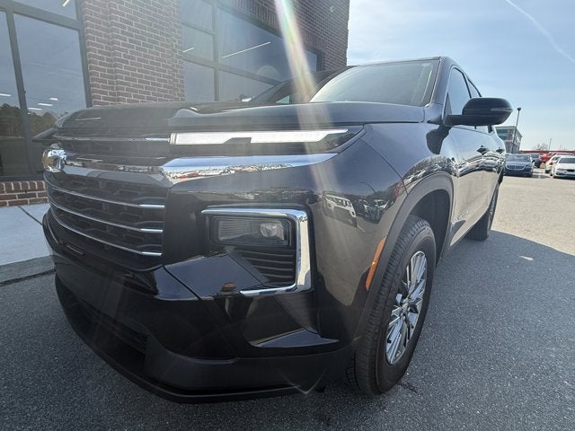 2025 Chevrolet Traverse FWD LT