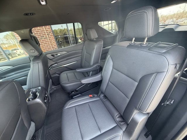 2025 Chevrolet Traverse FWD LT