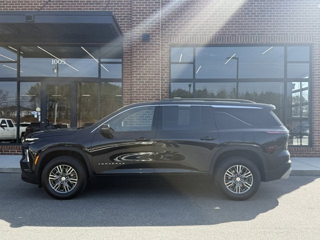 2025 Chevrolet Traverse FWD LT