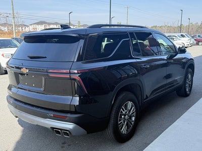 2025 Chevrolet Traverse FWD LT