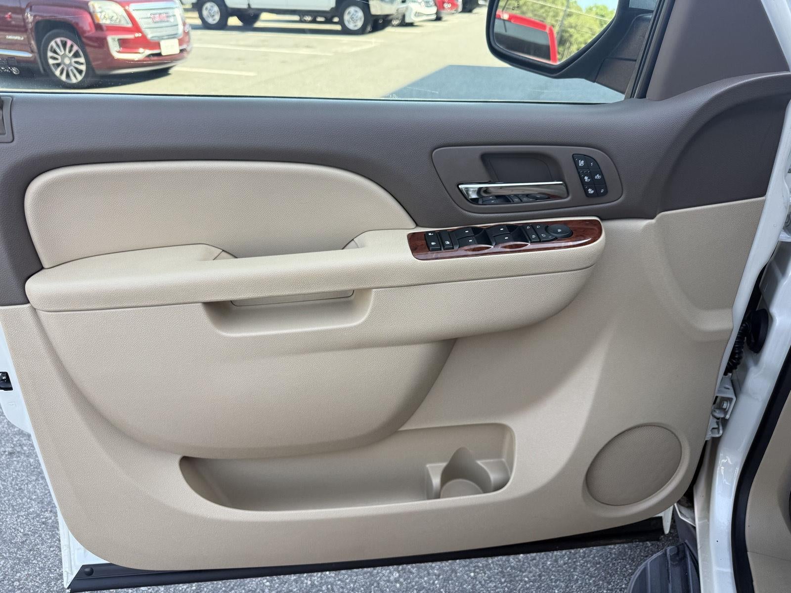 2014 Chevrolet Suburban LTZ