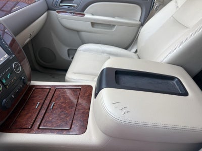 2014 Chevrolet Suburban LTZ