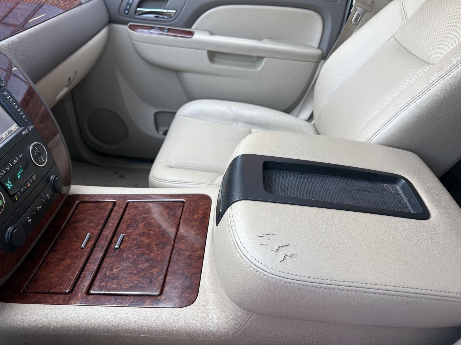 2014 Chevrolet Suburban LTZ