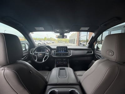 2022 Chevrolet Suburban LT