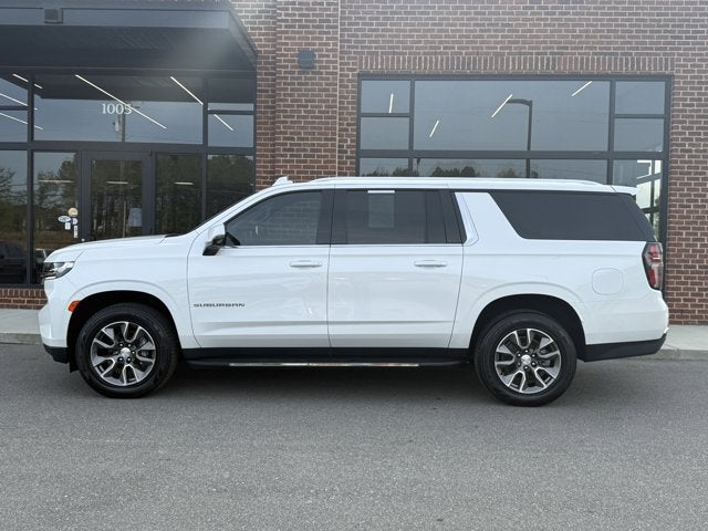 2022 Chevrolet Suburban LT