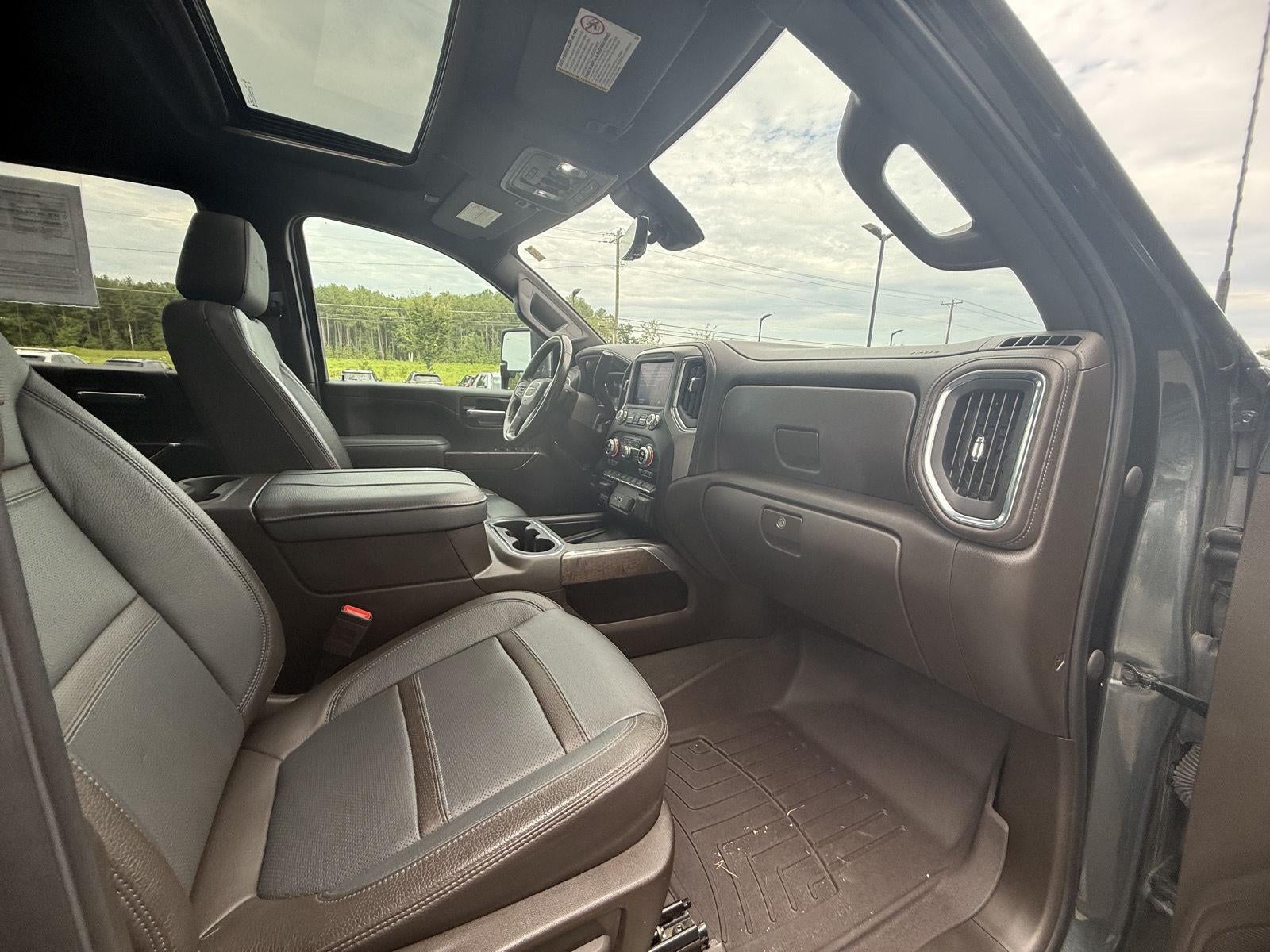2023 GMC Sierra 2500HD Denali