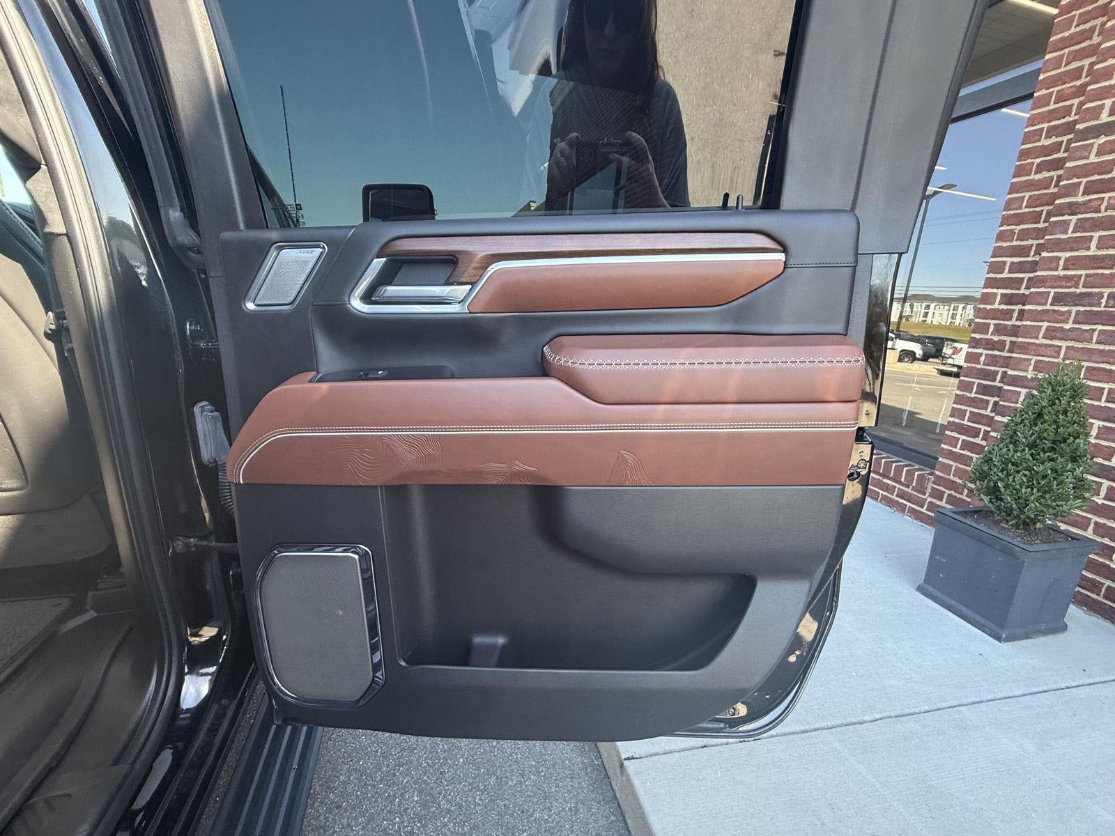 2025 GMC Sierra 2500HD Denali Ultimate