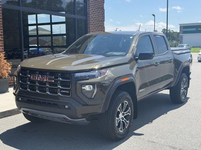 2025 GMC Canyon 4WD AT4