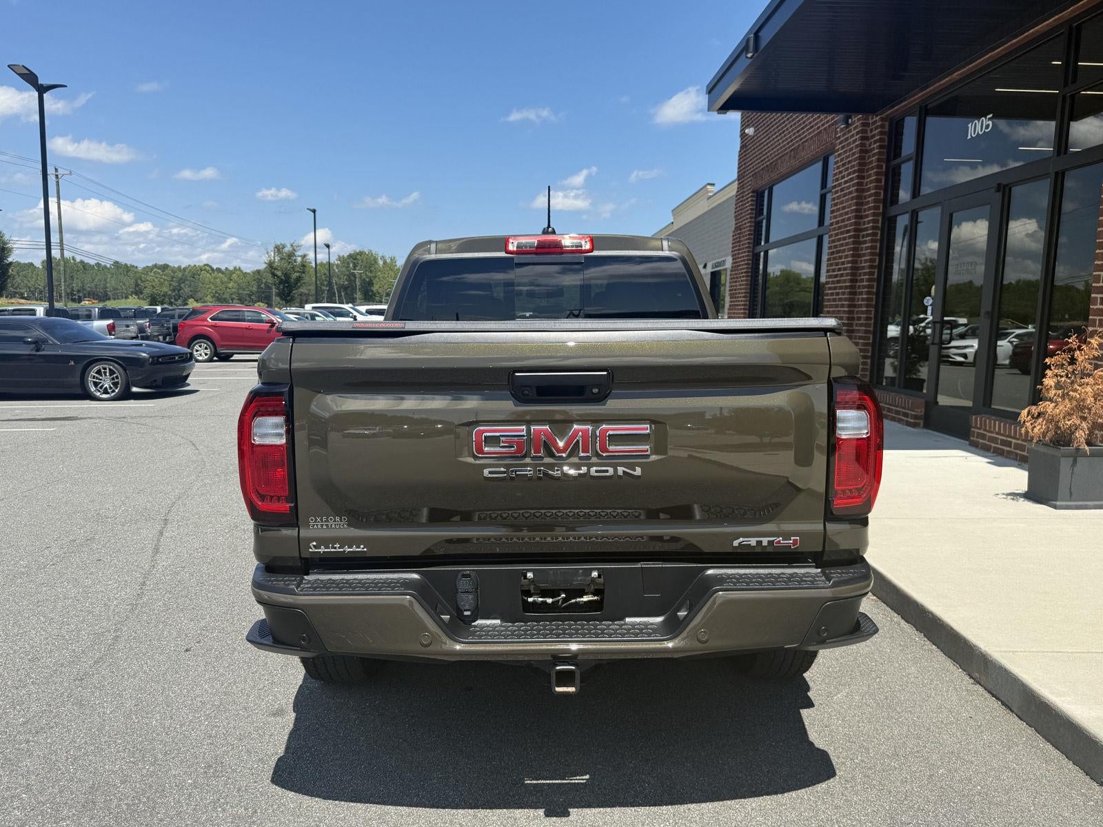 2025 GMC Canyon 4WD AT4