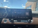 2025 GMC Canyon 4WD AT4