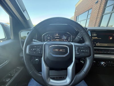2025 GMC Sierra 1500 SLT