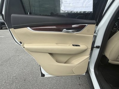 2017 Cadillac XT5 Luxury FWD