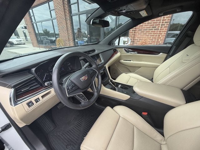 2017 Cadillac XT5 Luxury FWD