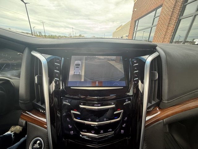2018 Cadillac Escalade Luxury